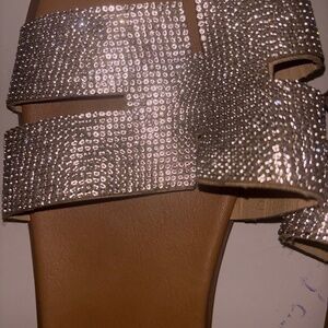 Cute reinstone sandles size 10